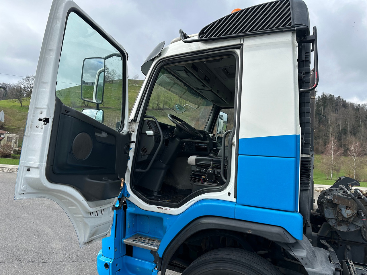 شاحنة - نظام الكابلات VOLVO FMX 420 8x4: صورة 10