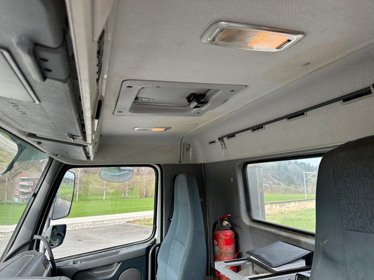 شاحنة - نظام الكابلات VOLVO FMX 420 8x4: صورة 6