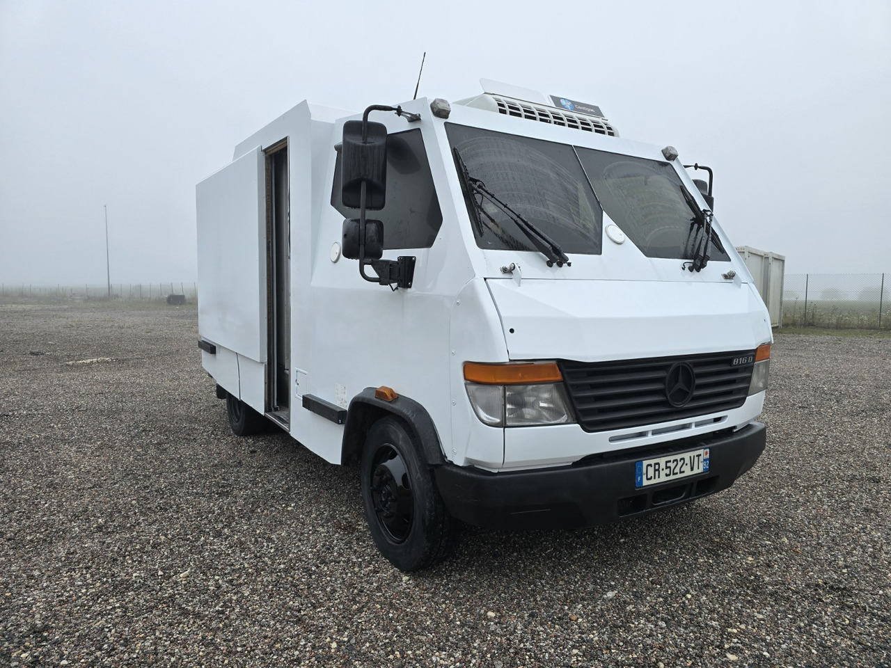 Mercedes Vario 816 - عربة مجمعة: صورة 2 Mercedes Vario 816 - عربة مجمعة: صورة 2