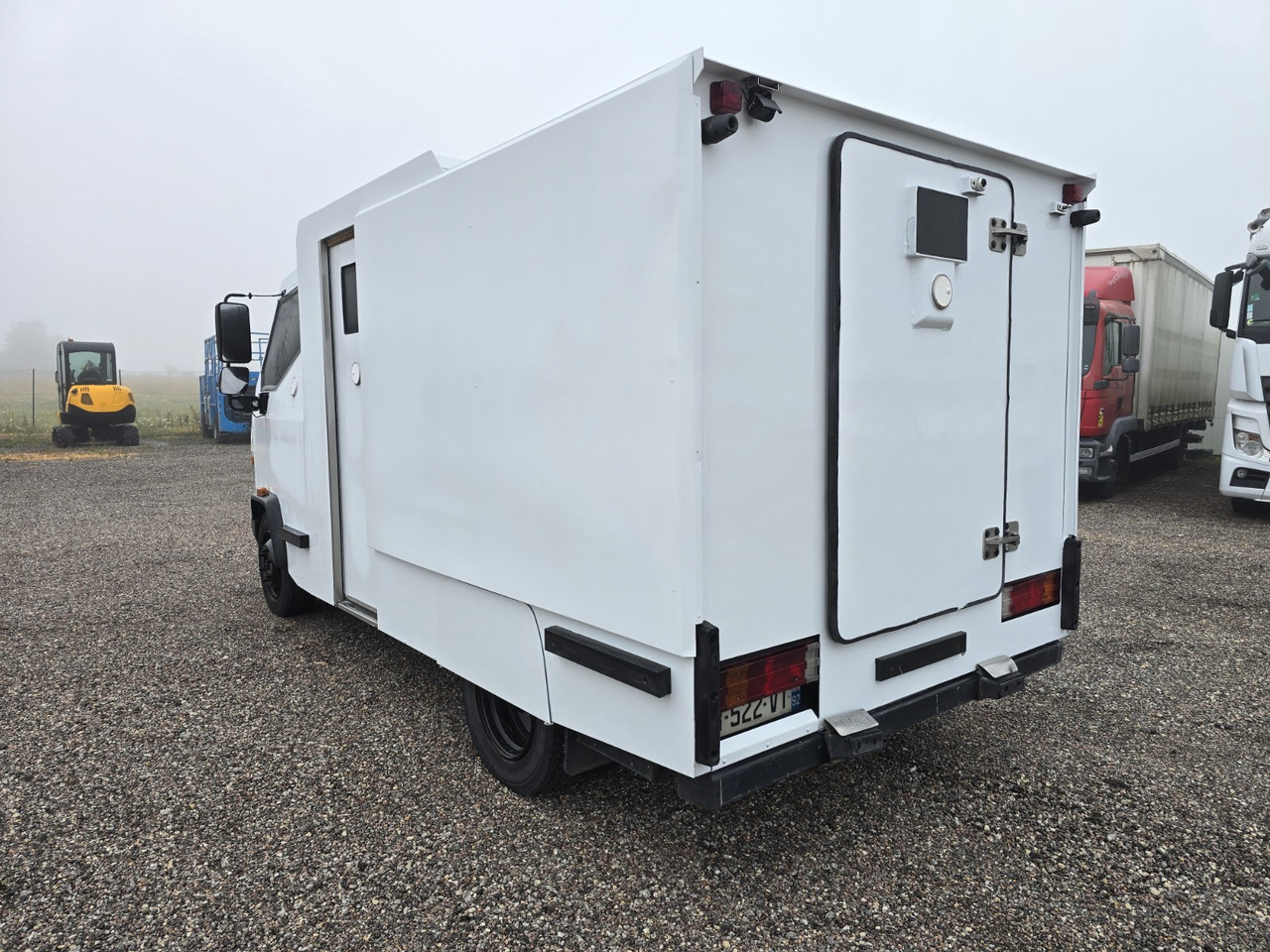 Mercedes Vario 816 - عربة مجمعة: صورة 5 Mercedes Vario 816 - عربة مجمعة: صورة 5
