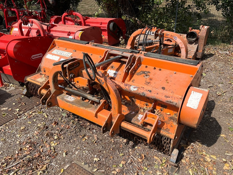 Falc AGILA 2300 - التقطيع جزازة: صورة 2 Falc AGILA 2300 - التقطيع جزازة: صورة 2