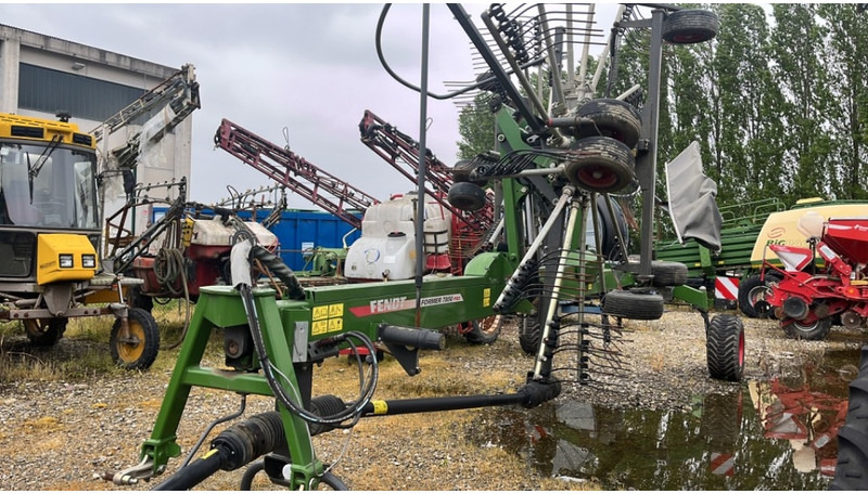 Fendt Former 7850 Pro - نشارة الدريس/ شوكة جرف: صورة 1 Fendt Former 7850 Pro - نشارة الدريس/ شوكة جرف: صورة 1