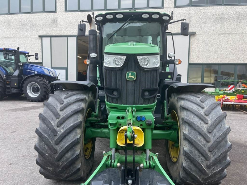 John Deere 6210 R AutoPower - جرار: صورة 2 John Deere 6210 R AutoPower - جرار: صورة 2