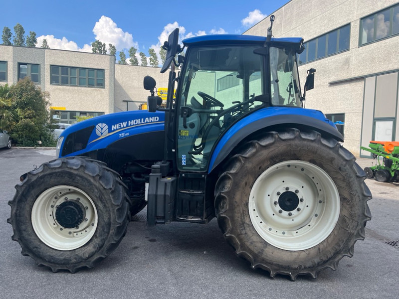 New Holland T 5.95 DC - جرار: صورة 4 New Holland T 5.95 DC - جرار: صورة 4