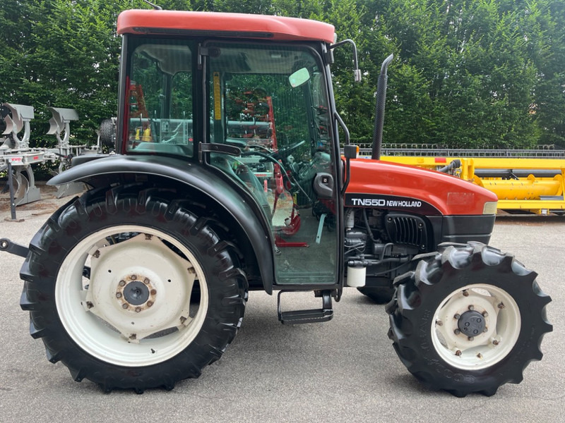 New Holland TN 55 D - جرار: صورة 4 New Holland TN 55 D - جرار: صورة 4
