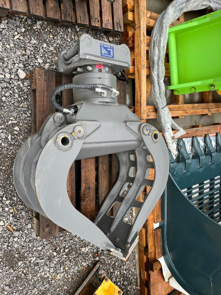 Balavto stone grapple BG08 with rotator - كلّاب - حفّار: صورة 2 Balavto stone grapple BG08 with rotator - كلّاب - حفّار: صورة 2