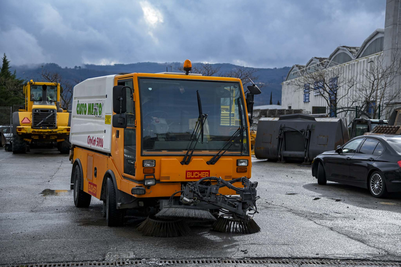 Bucher Schorling CC 5000 City Cat - سياره كنس شوارع: صورة 1 Bucher Schorling CC 5000 City Cat - سياره كنس شوارع: صورة 1