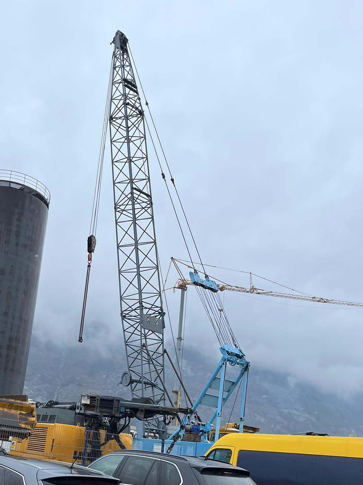Hitachi KH 180-2 - رافعة زاحفة: صورة 2 Hitachi KH 180-2 - رافعة زاحفة: صورة 2