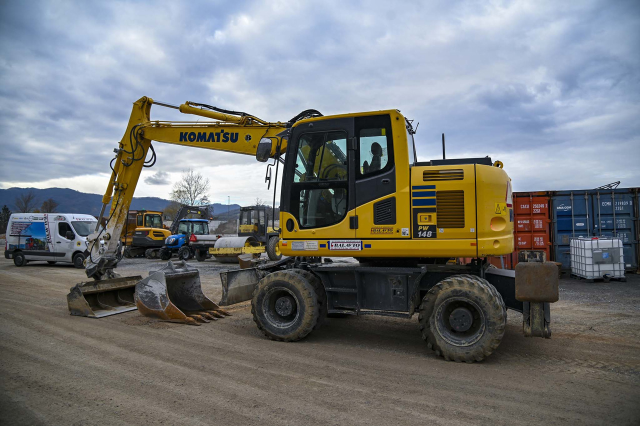 KOMATSU PW148-10 - حفار ذو عجلات: صورة 3 KOMATSU PW148-10 - حفار ذو عجلات: صورة 3