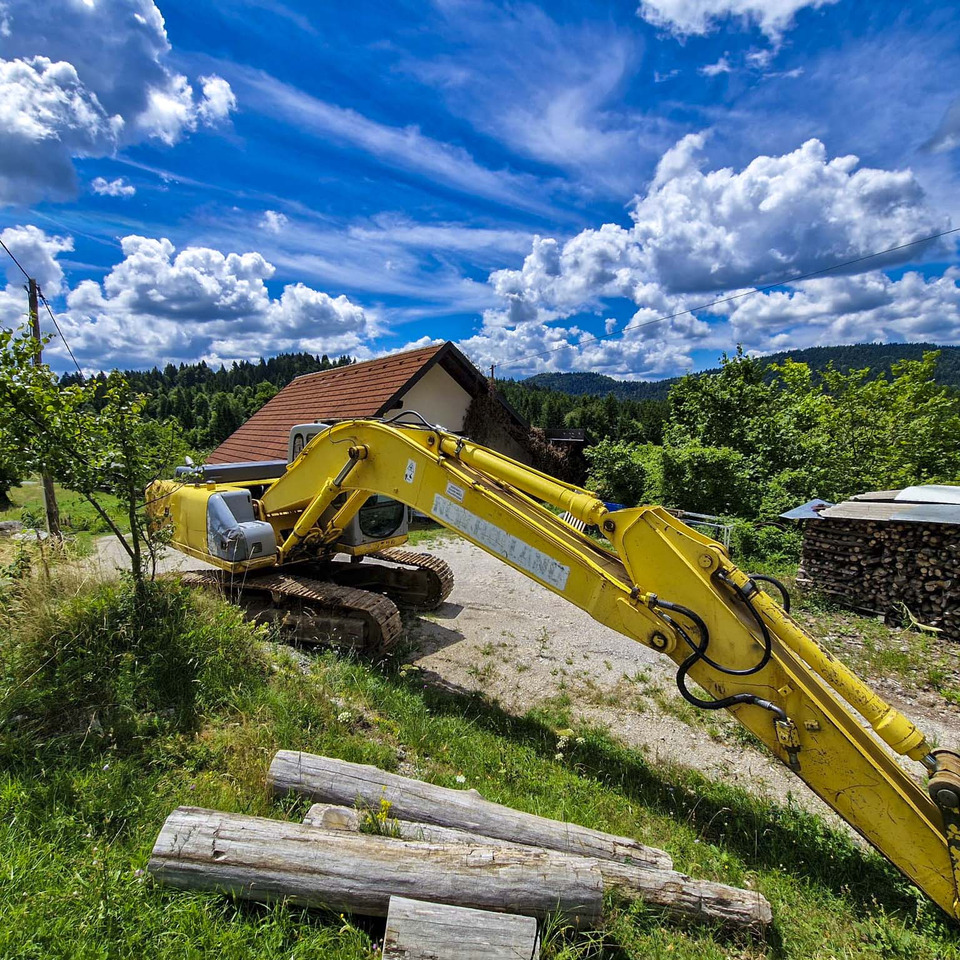 New Holland Kobelco E215 - حفار زاحف: صورة 3 New Holland Kobelco E215 - حفار زاحف: صورة 3