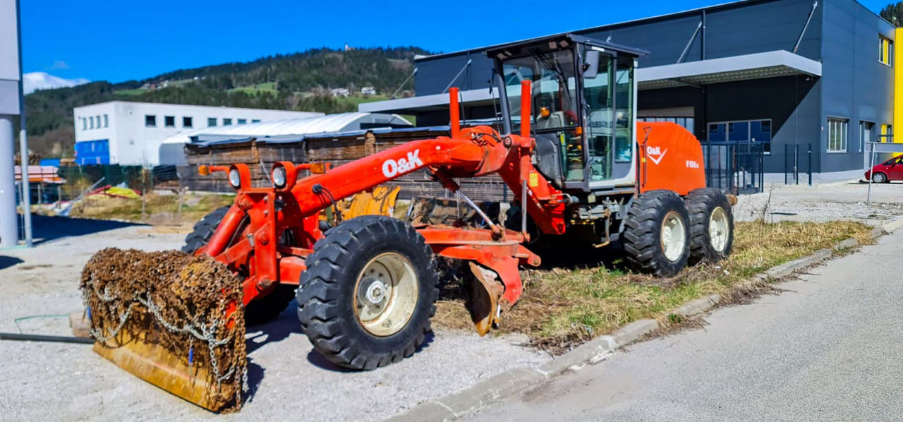 O&K F156.6 - ماكينة تسوية: صورة 1 O&K F156.6 - ماكينة تسوية: صورة 1