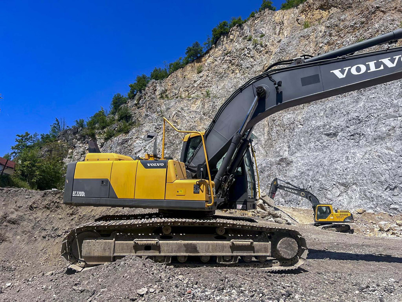 VOLVO EC220D - حفار زاحف: صورة 5 VOLVO EC220D - حفار زاحف: صورة 5