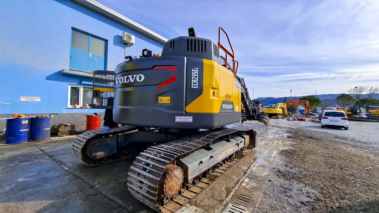 VOLVO ECR235EL - حفار زاحف: صورة 5 VOLVO ECR235EL - حفار زاحف: صورة 5