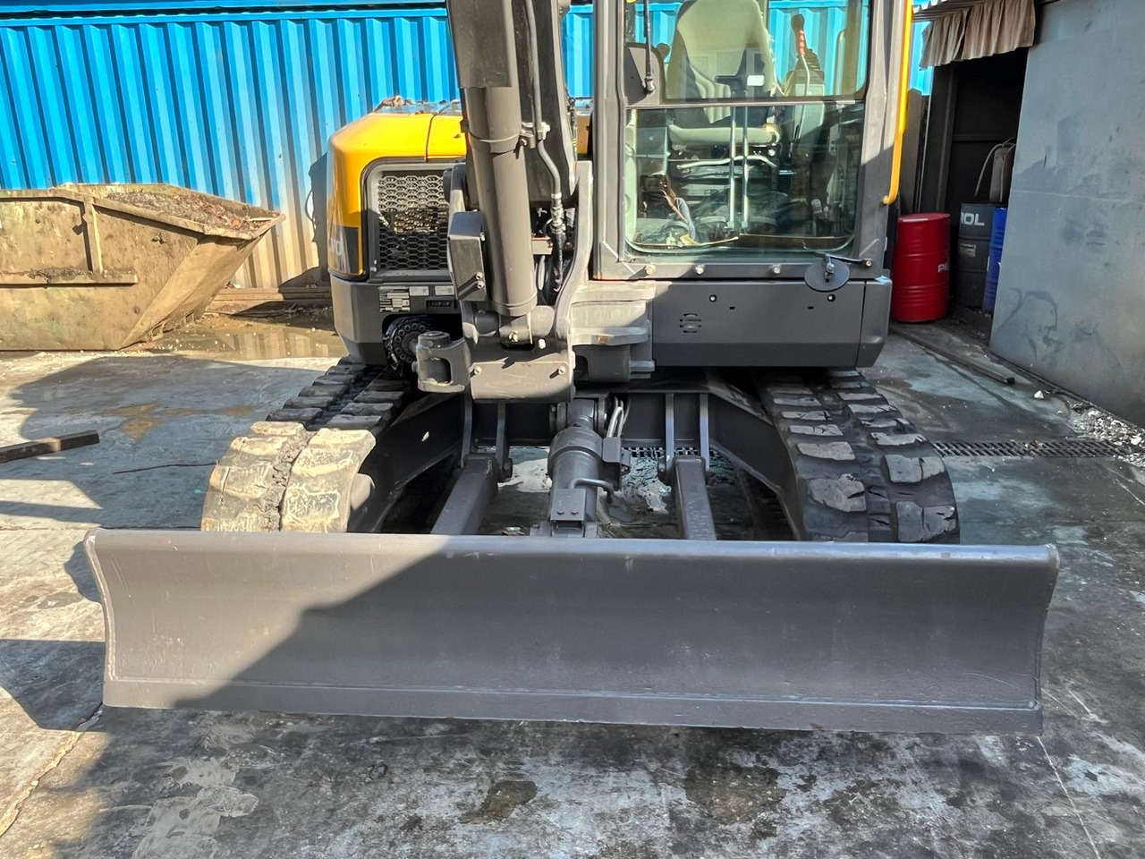 VOLVO ECR88D - حفار صغير: صورة 3 VOLVO ECR88D - حفار صغير: صورة 3