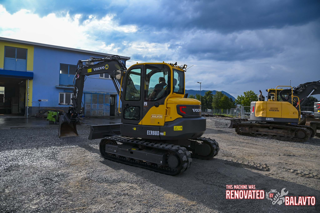 VOLVO ECR88D - حفار صغير: صورة 5 VOLVO ECR88D - حفار صغير: صورة 5