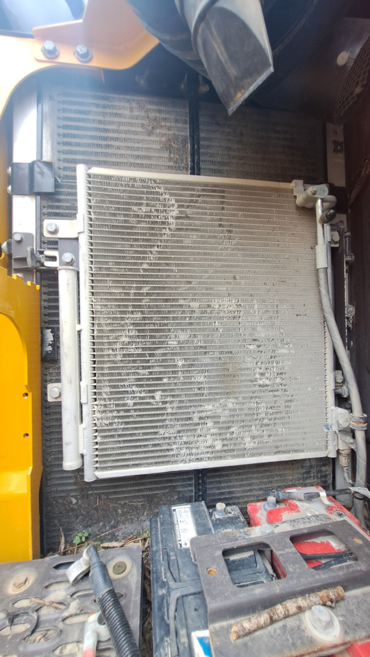 VOLVO EWR150E - حفار ذو عجلات: صورة 3 VOLVO EWR150E - حفار ذو عجلات: صورة 3