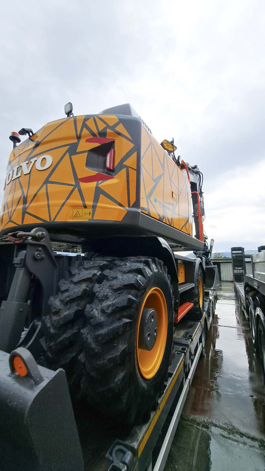 VOLVO EWR150E - حفار ذو عجلات: صورة 5 VOLVO EWR150E - حفار ذو عجلات: صورة 5