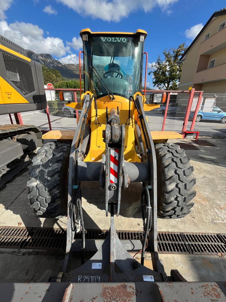 VOLVO L35B - اللودر بعجل: صورة 5 VOLVO L35B - اللودر بعجل: صورة 5