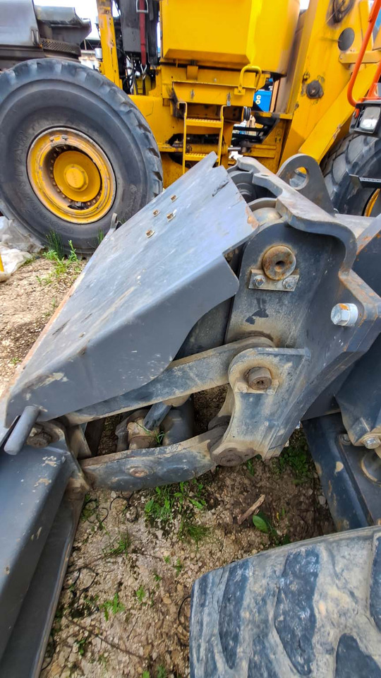 VOLVO blade for Volvo EWR150E - نصل - آلات الإنشاء: صورة 3 VOLVO blade for Volvo EWR150E - نصل - آلات الإنشاء: صورة 3