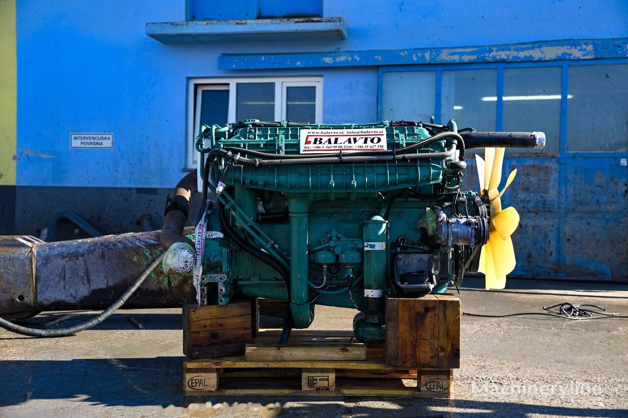 Volvo TD103KAE 15003091 Volvo EC390, EC340 - محرك - حفّار: صورة 1 Volvo TD103KAE 15003091 Volvo EC390, EC340 - محرك - حفّار: صورة 1