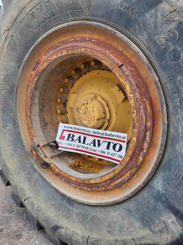 Volvo rims - الجنوط - اللودر: صورة 5 Volvo rims - الجنوط - اللودر: صورة 5