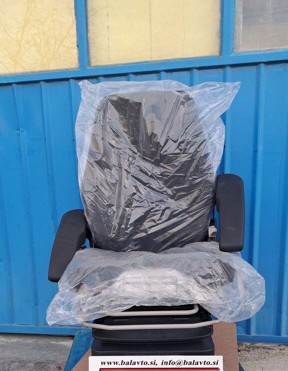 Volvo seat 11309082 for Volvo L45F, L45G, L45H, L50F, L50G, L50H - مقعد - اللودر بعجل: صورة 1 Volvo seat 11309082 for Volvo L45F, L45G, L45H, L50F, L50G, L50H - مقعد - اللودر بعجل: صورة 1