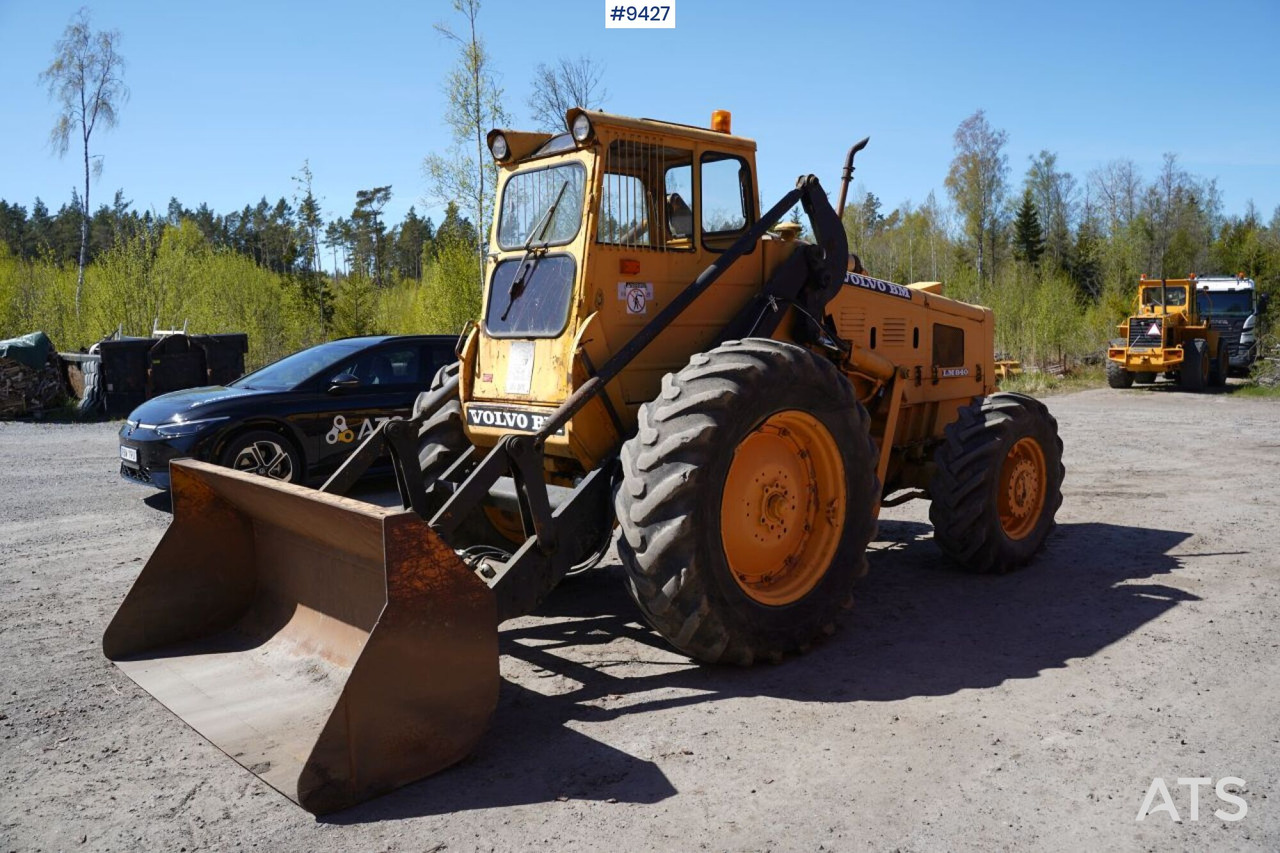Backhoe loader Volvo BM 840 - اللودر بعجل: صورة 1 Backhoe loader Volvo BM 840 - اللودر بعجل: صورة 1