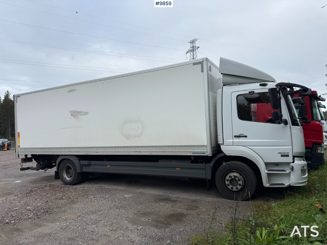 Box Truck Mercedes Benz Atego 1524 with openable side - شاحنة صندوقية: صورة 2 Box Truck Mercedes Benz Atego 1524 with openable side - شاحنة صندوقية: صورة 2