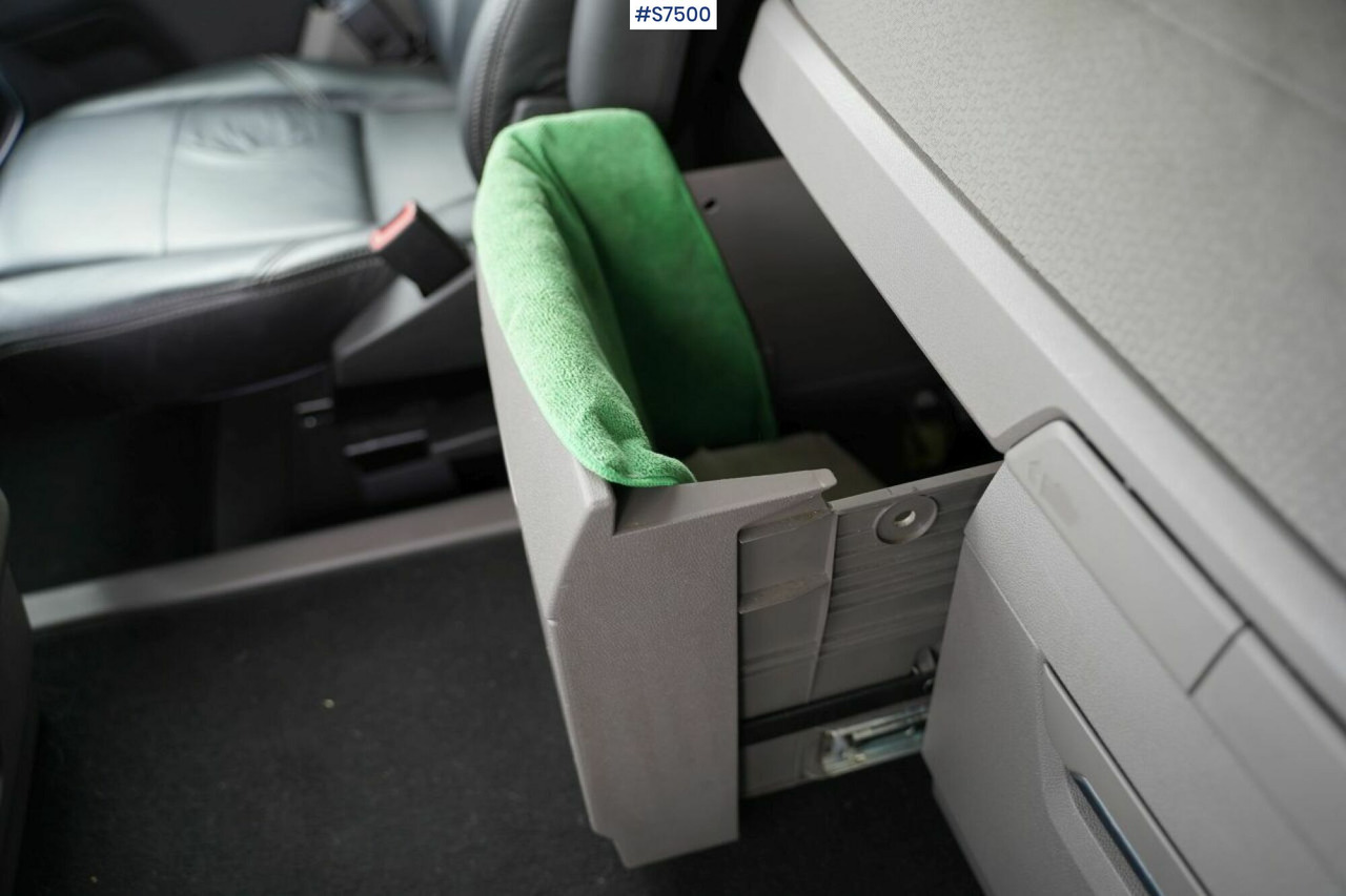 شاحنة صندوقية Box truck Scania R580: صورة 20