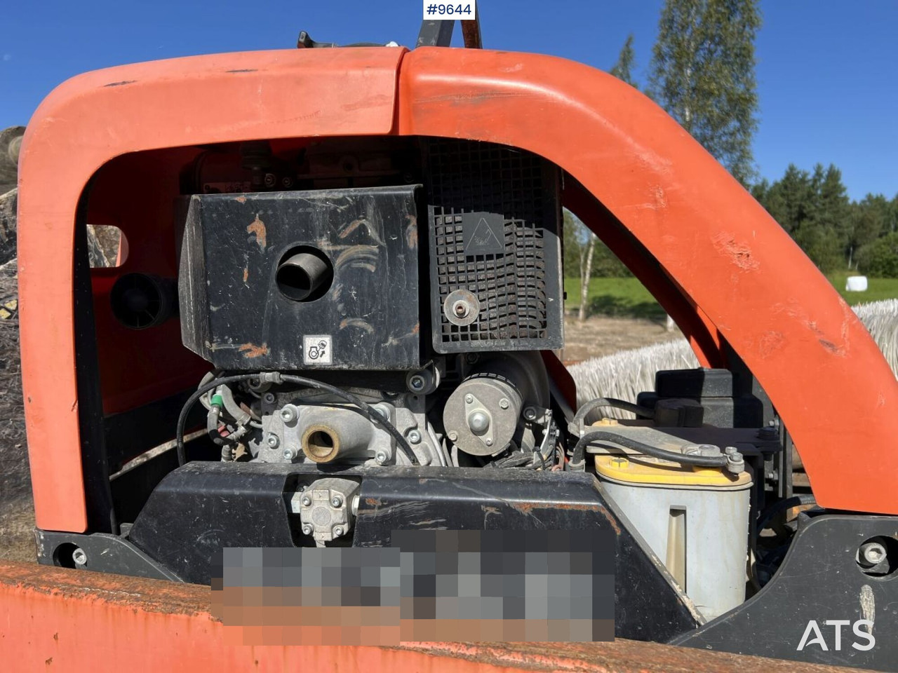 Husqvarna LG504 Vibratory Plate - صفيحة هزازة: صورة 5 Husqvarna LG504 Vibratory Plate - صفيحة هزازة: صورة 5