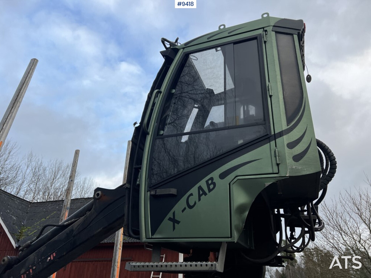 Jonsered 1088 S (2020) X-CAB - شاحنة قطع الأشجار, شاحنة كرين: صورة 1 Jonsered 1088 S (2020) X-CAB - شاحنة قطع الأشجار, شاحنة كرين: صورة 1