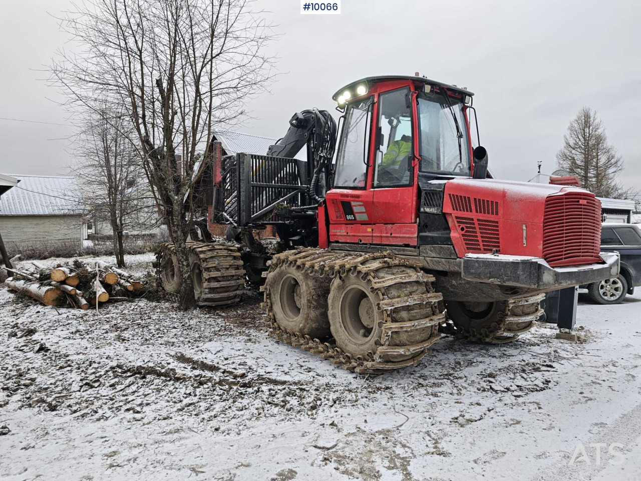 KOMATSU 865 Forwarder - جرار شحن جذوع أشجار الغابات: صورة 2 KOMATSU 865 Forwarder - جرار شحن جذوع أشجار الغابات: صورة 2