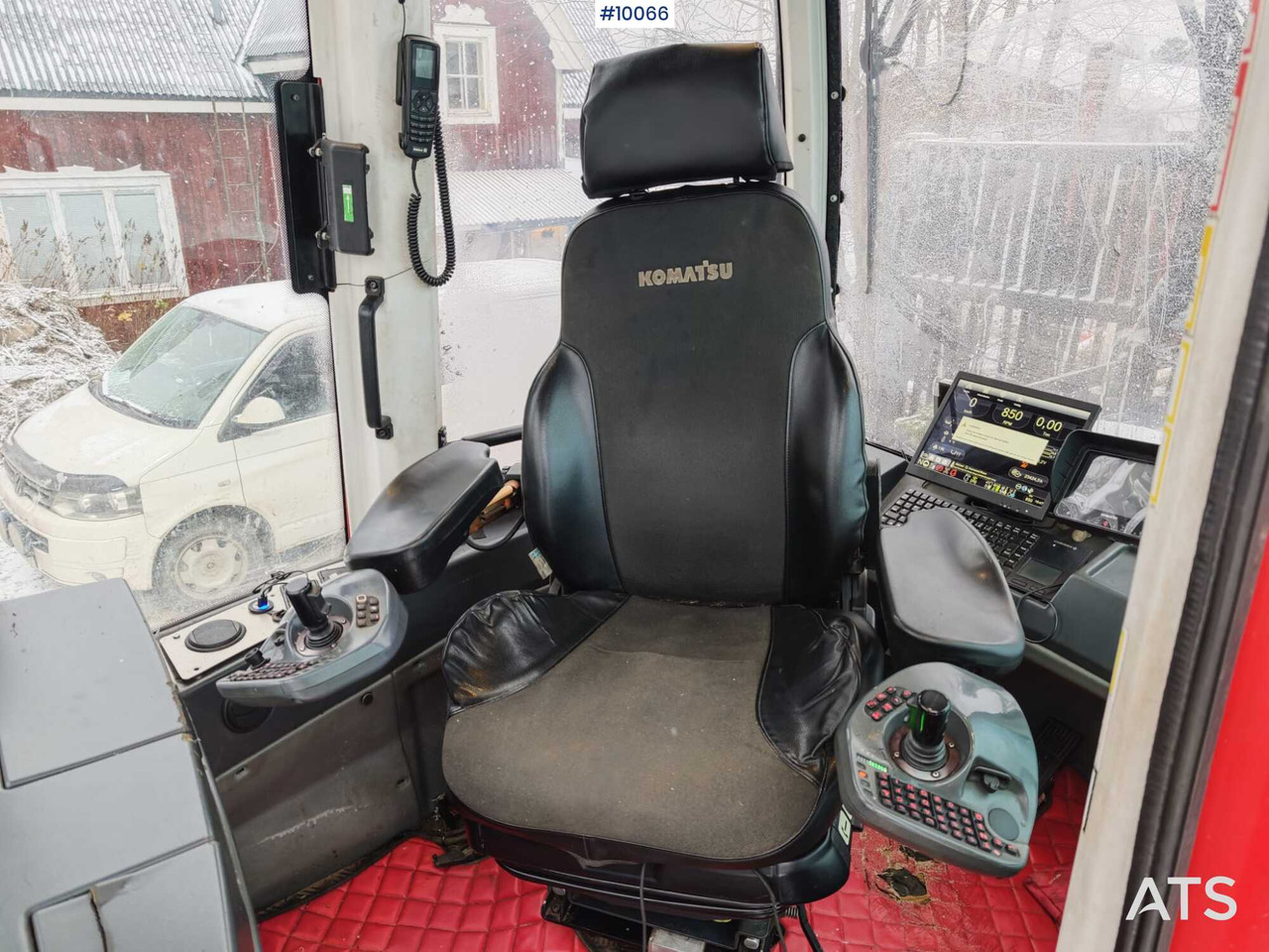 KOMATSU 865 Forwarder - جرار شحن جذوع أشجار الغابات: صورة 5 KOMATSU 865 Forwarder - جرار شحن جذوع أشجار الغابات: صورة 5