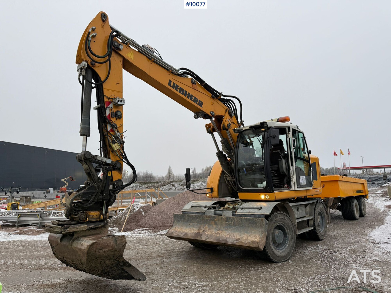 LIEBHERR A918 Compact Wheeled excavator - حفار ذو عجلات: صورة 2 LIEBHERR A918 Compact Wheeled excavator - حفار ذو عجلات: صورة 2