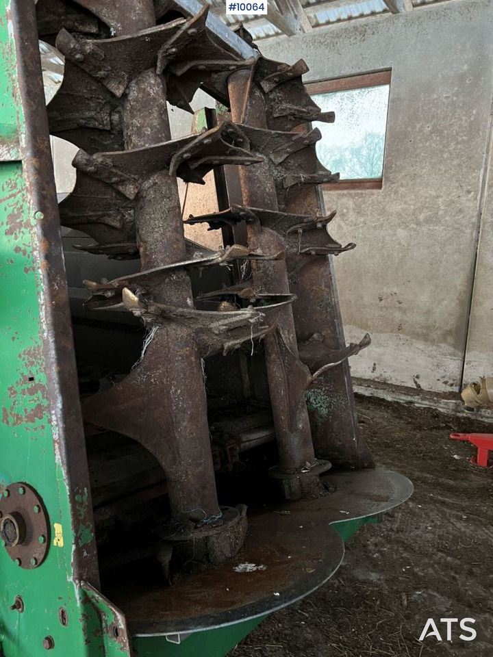 ناثرة السماد الحيواني Samson SP11 Fertilizer Spreader: صورة 15 ناثرة السماد الحيواني Samson SP11 Fertilizer Spreader: صورة 15