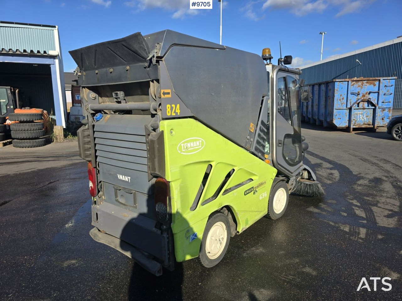 Sweeper - Tennant 636 (SEE VIDEO) - سياره كنس شوارع: صورة 3 Sweeper - Tennant 636 (SEE VIDEO) - سياره كنس شوارع: صورة 3