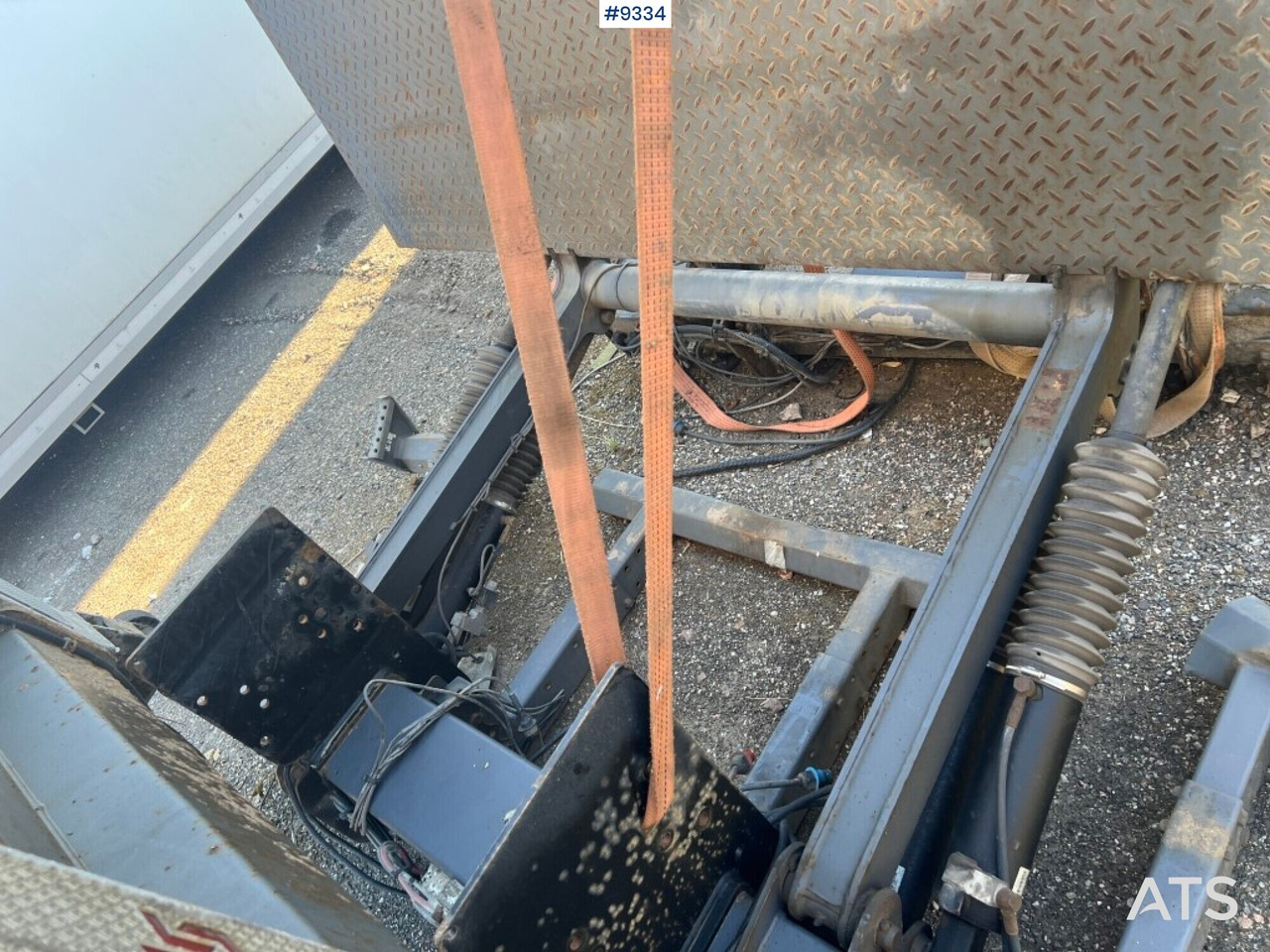 Tail Lift- Zepro- Z2000-175MA - رافعة خلفية: صورة 3 Tail Lift- Zepro- Z2000-175MA - رافعة خلفية: صورة 3