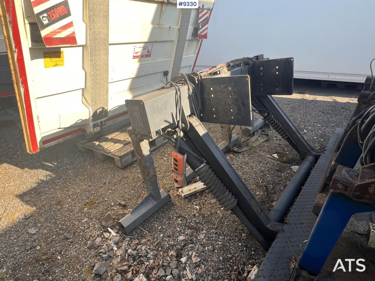 Tail lift Zepro Z2000-175MA - رافعة خلفية: صورة 2 Tail lift Zepro Z2000-175MA - رافعة خلفية: صورة 2