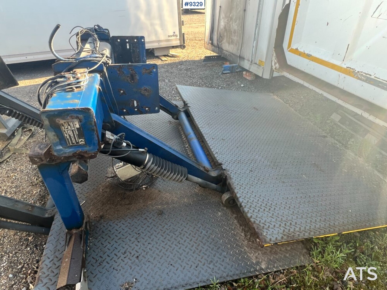 Tail lift - Zepro- ZHD2000-175MA - رافعة خلفية: صورة 3 Tail lift - Zepro- ZHD2000-175MA - رافعة خلفية: صورة 3