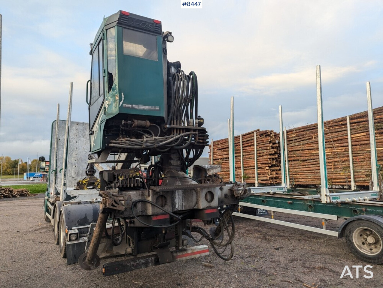 Timber Truck Scania R580 6X4 with crane and wagon - شاحنة قطع الأشجار: صورة 4 Timber Truck Scania R580 6X4 with crane and wagon - شاحنة قطع الأشجار: صورة 4