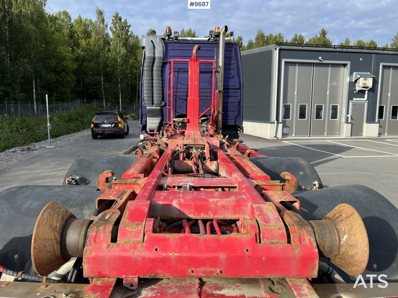 VOLVO FM-380 6*2 Truck with swap body (VIDEO) - شاحنة برافعة خطافية: صورة 5 VOLVO FM-380 6*2 Truck with swap body (VIDEO) - شاحنة برافعة خطافية: صورة 5