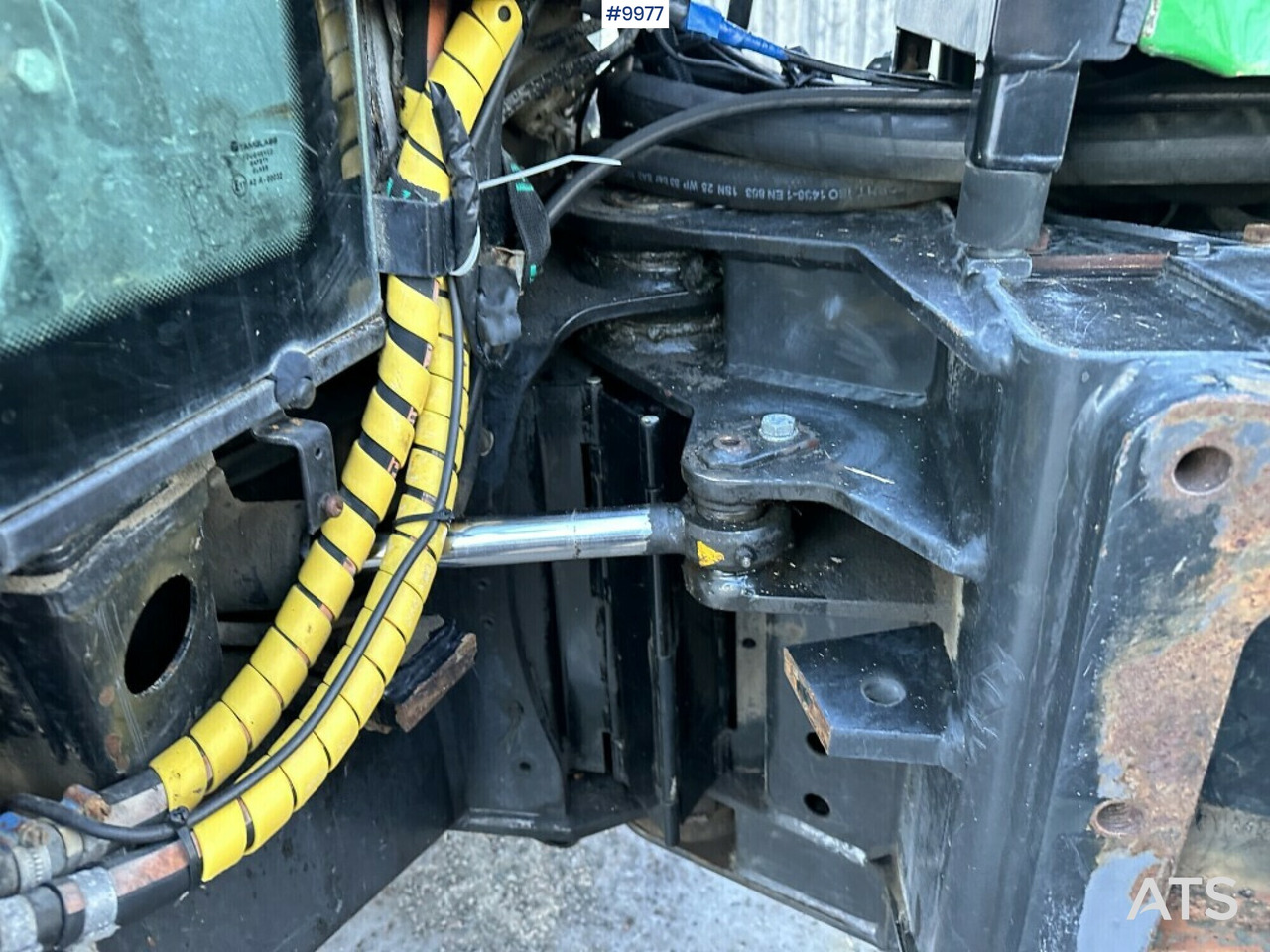 تأجير  Valtra X110 waiststeering tractor with twintrac Valtra X110 waiststeering tractor with twintrac: صورة 19