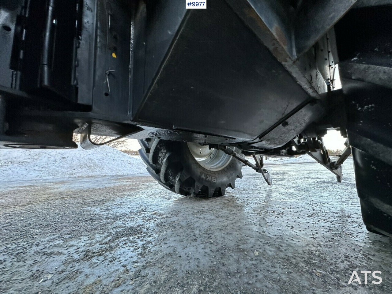 تأجير  Valtra X110 waiststeering tractor with twintrac Valtra X110 waiststeering tractor with twintrac: صورة 16