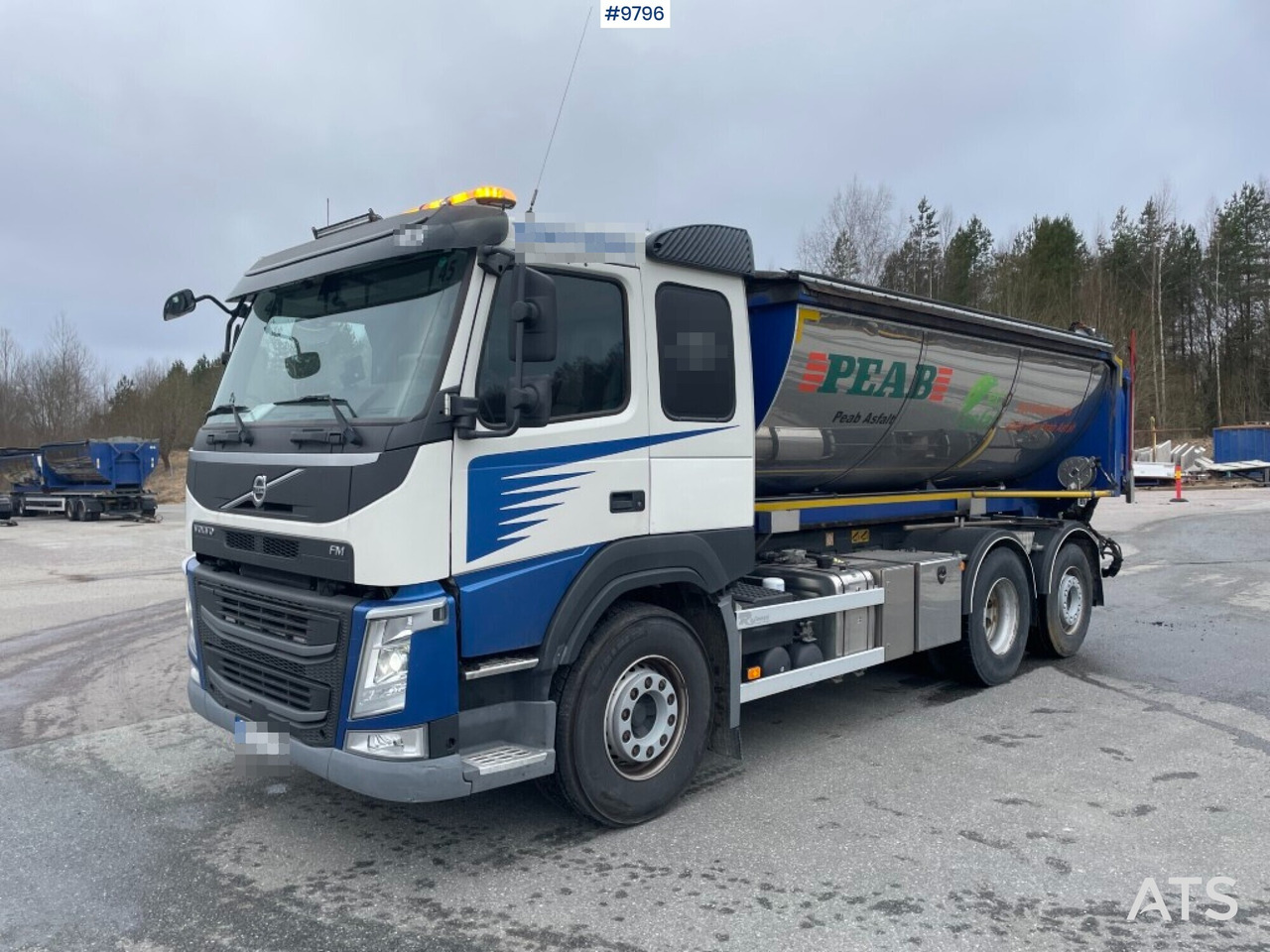 Volvo FM 370 6x2 Spreader truck - شاحنة قلاب: صورة 1 Volvo FM 370 6x2 Spreader truck - شاحنة قلاب: صورة 1