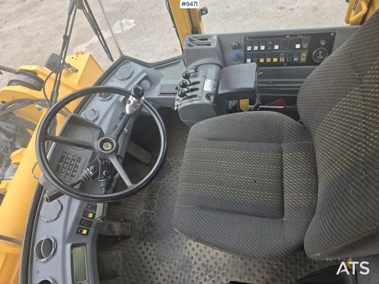 Volvo L50B with bucket and forks (SEE VIDEO) - اللودر بعجل: صورة 5 Volvo L50B with bucket and forks (SEE VIDEO) - اللودر بعجل: صورة 5