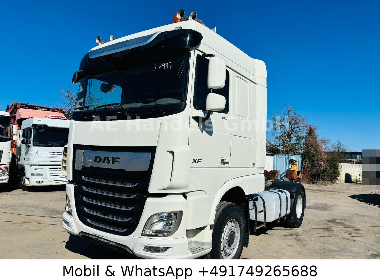 DAF XF 530 SC BL PXP 4x4 *Retarder/Hydr./Standklima - مقطورة السحب: صورة 1 DAF XF 530 SC BL PXP 4x4 *Retarder/Hydr./Standklima - مقطورة السحب: صورة 1