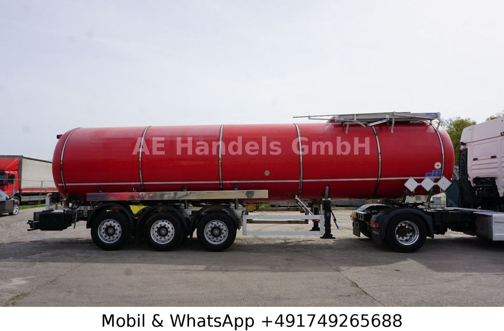 Feldbinder TSA 32.3 Aluminium Bitumen*ADR/32.000Ltr./3-Axle - نصف مقطورة صهريج: صورة 2 Feldbinder TSA 32.3 Aluminium Bitumen*ADR/32.000Ltr./3-Axle - نصف مقطورة صهريج: صورة 2