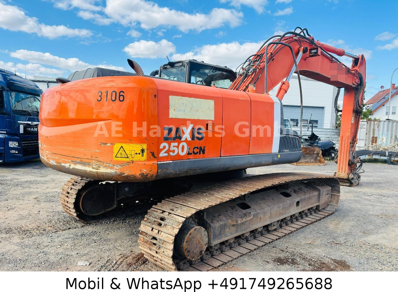 Hitachi ZX250LCN-3 *16.800 STD/Monoausleger/OilQuick - حفار زاحف: صورة 5 Hitachi ZX250LCN-3 *16.800 STD/Monoausleger/OilQuick - حفار زاحف: صورة 5