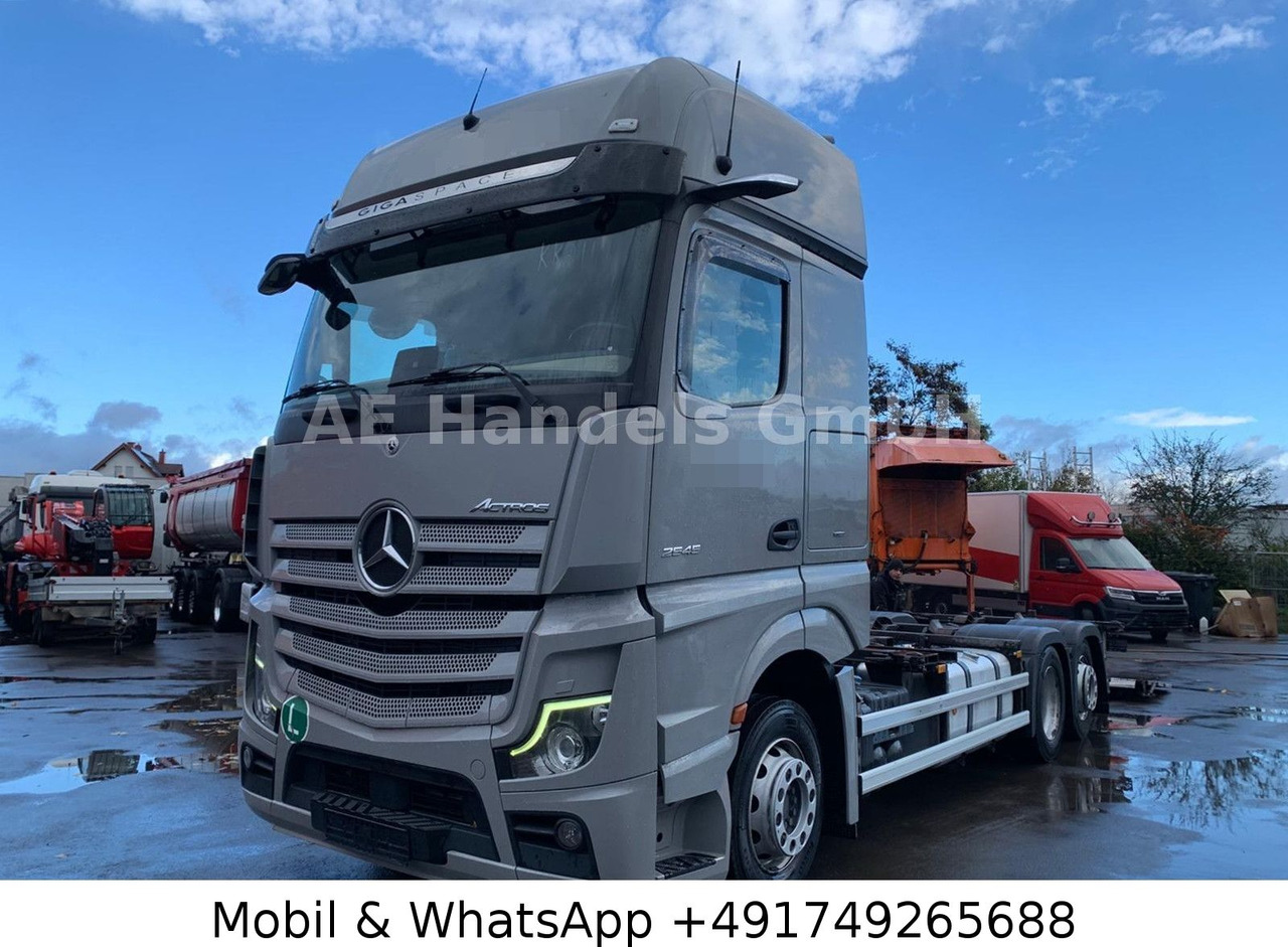 Mercedes-Benz Actros V 2545 BigSpace LL*Retarder/LBW/Lenk+Lift - ناقلة حاويات/ شاحنة حاويات: صورة 1 Mercedes-Benz Actros V 2545 BigSpace LL*Retarder/LBW/Lenk+Lift - ناقلة حاويات/ شاحنة حاويات: صورة 1