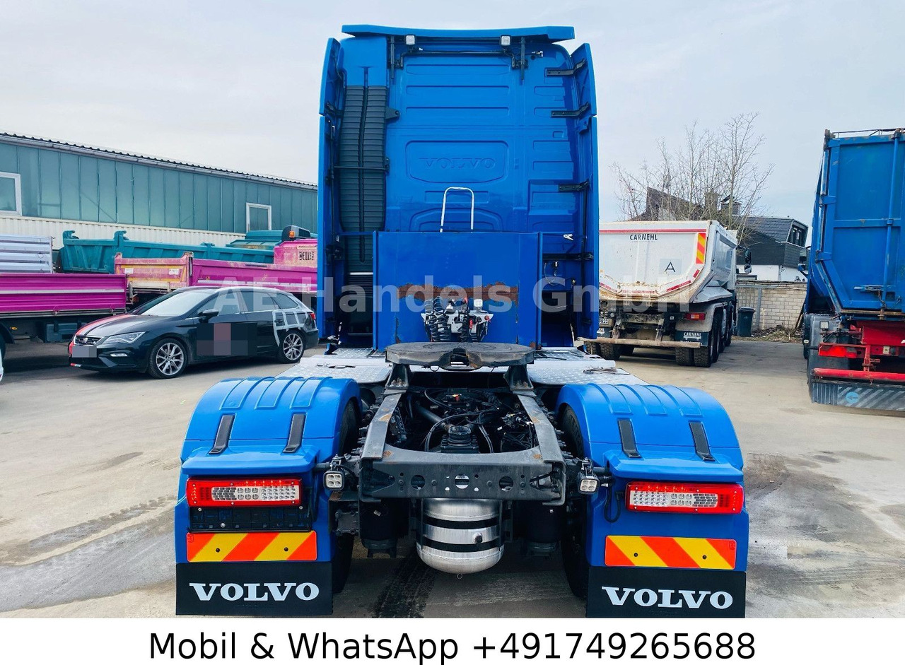 Volvo FH 500 Globe XL LL *Retarder/ADR/Standklima/LED - مقطورة السحب: صورة 4 Volvo FH 500 Globe XL LL *Retarder/ADR/Standklima/LED - مقطورة السحب: صورة 4